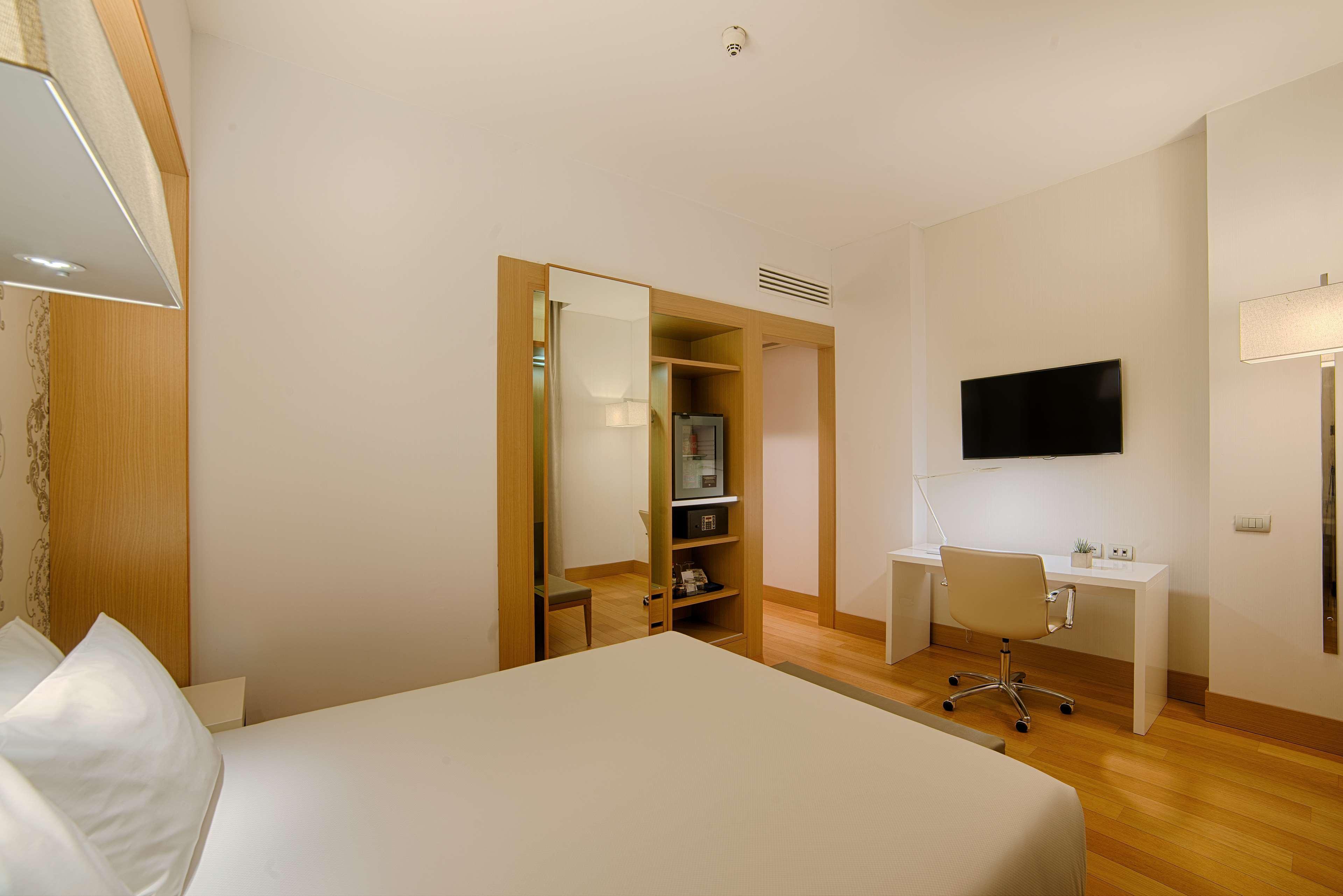Nh Collection Milano Touring Hotel Exterior foto